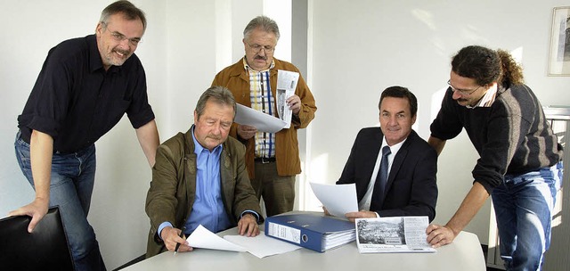 Keine leichte Aufgabe hatten die  Jury...st um 19 Uhr; der Eintritt ist frei.    | Foto: Markus Maier