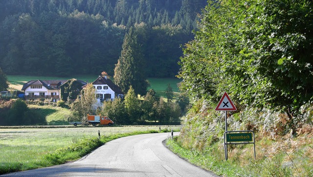 <Bildtext>Die Kreisstrae 5138 von Ten...thaus Engel in Tennenbach </Bildtext>.  | Foto: Pia Grttinger