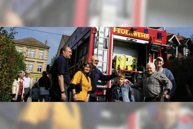 Groes Interesse an der Feuerwehr