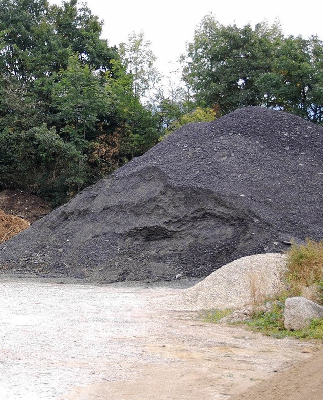 Die Steine des Anstoes &#8211; dass i...er die Zustimmung des Landratsamtes.    | Foto: LAUBER