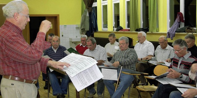 Mit weiblicher Untersttzung bereitet ... es am 11. Oktober in der Stadthalle.   | Foto: Jrn Kerckhoff