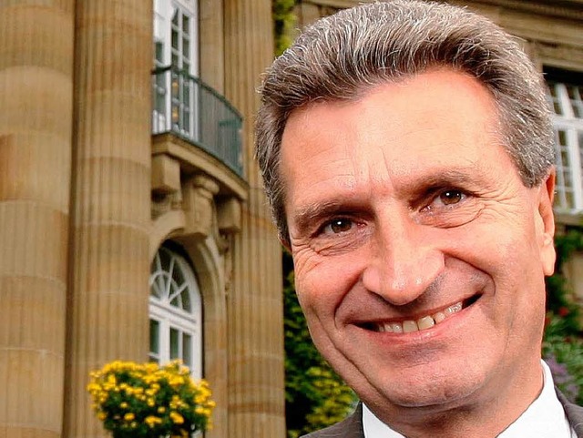 Die Hlfte seiner Legislaturperiode is...Ministerprsident Gnther Oettinger .   | Foto: dpa