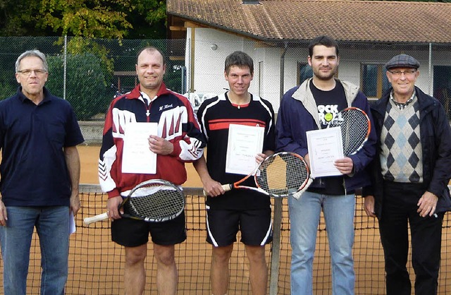 Denis Michelbach glckte im Tennis-Fin...ch der Halbfinalisten, sehr zufrieden.  | Foto: Werner Schnabl