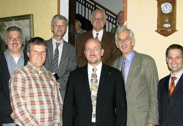 Der Vorstand des CDU-Ortsverbandes  Ba...rsitzenden  Markus Riesterer  (rechts)  | Foto: Privat
