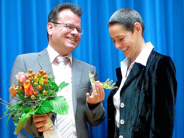 Claudia Bengel vom Regierungsprsidium...des Geschwister-Scholl-Gymnasiums ein.  | Foto: Eberhard Wei