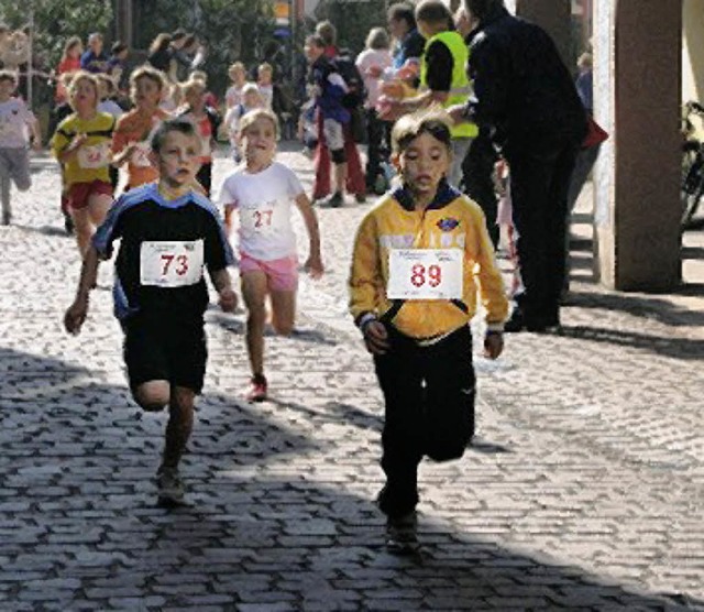 Sportlich, sportlich: Bambinis beim Ettenheimer Stadtlauf.   | Foto: BZ