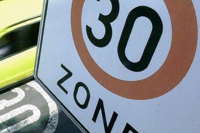 Verkehrswacht will Zone 30 vor allen Schulen