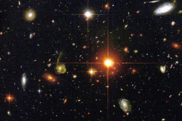 Galaxien im Meer der Raum-Zeit