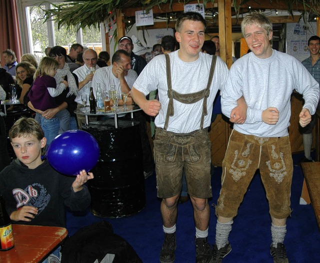 Bayrische Oktoberfeststimmung herrscht...222;Kuckucke&#8220; in der Festhalle.   | Foto: Vera Winter