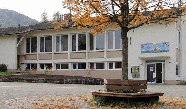 Schule und Kindergarten befinden sich in Weitenau unter einem Dach.  | Foto: Hartenstein