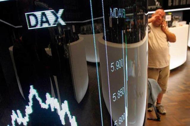 Dax stürzt ab – wird Regierung zum Banker?