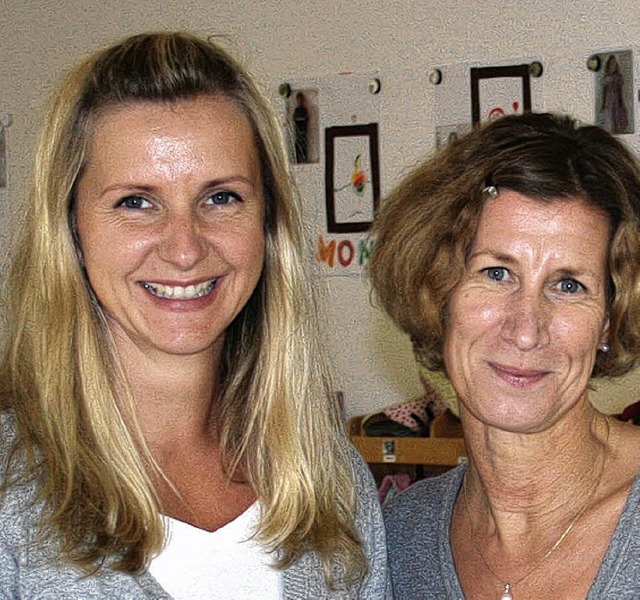 Andrea Schnelle (rechts) trat die  Fhrung  an  Edith Essl ab.   | Foto: BZ