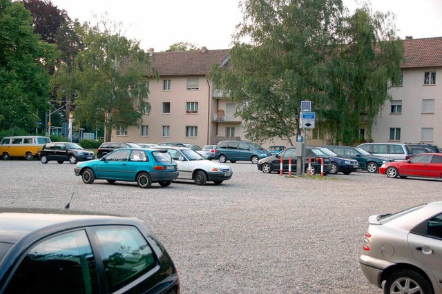 Derzeit ist der Niederfeldplatz ein Parkplatz. Das wird sich bald ndern.   | Foto: Nikolaus Trenz