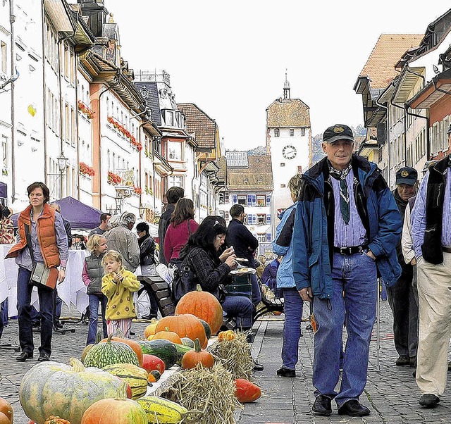 Viele schlenderten am Sonntag durch die Kaiserstrae.    | Foto: Herbst