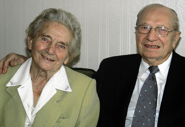 Elisabeth und Gustav Welte feiern am h...as seltene Fest der eisernen Hochzeit.  | Foto: Dennis zkan