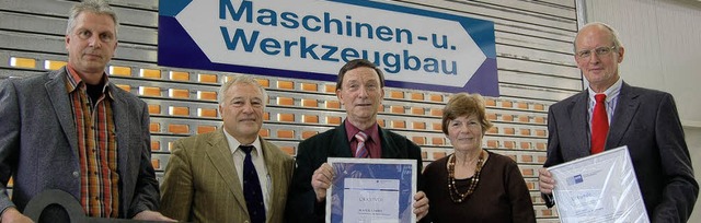 Peter Kse (Stahlbau Lang),Paul Baier ...,  Winfried Lausberg (IHK, von links)   | Foto: Oehler