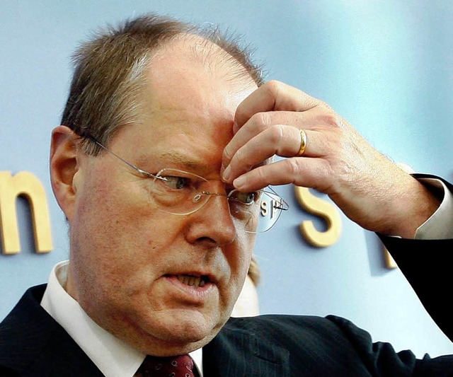 Vom Sparbeauftragten   pltzlich  zum ...: Bundesfinanzminister Peer Steinbrck  | Foto: dpa