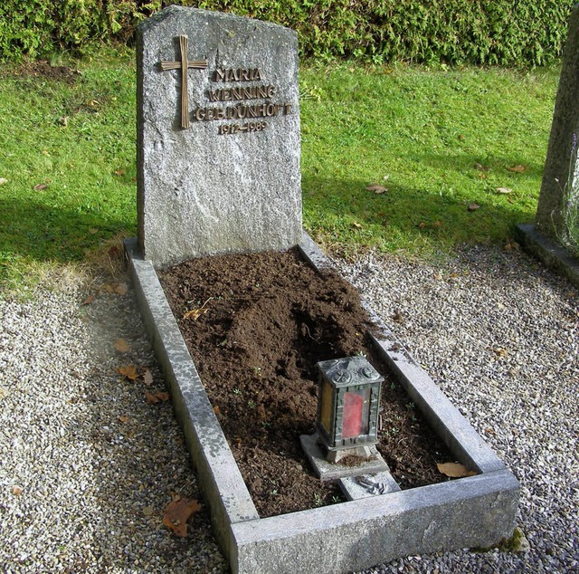 Des Blumenschmuckes beraubt, zeigten s...er auf dem Friedhof in Friedenweiler.   | Foto: Liane Schilling