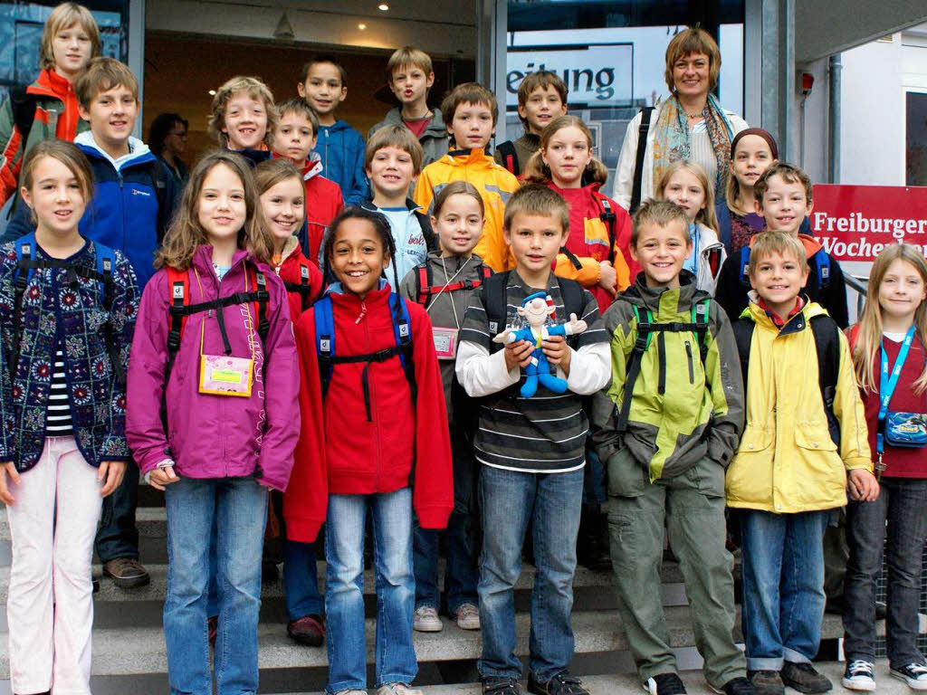 Die Viertklssler des Montessori Zentrums Angell aus Freiburg mit ihrer Lehrerin Frau Hg