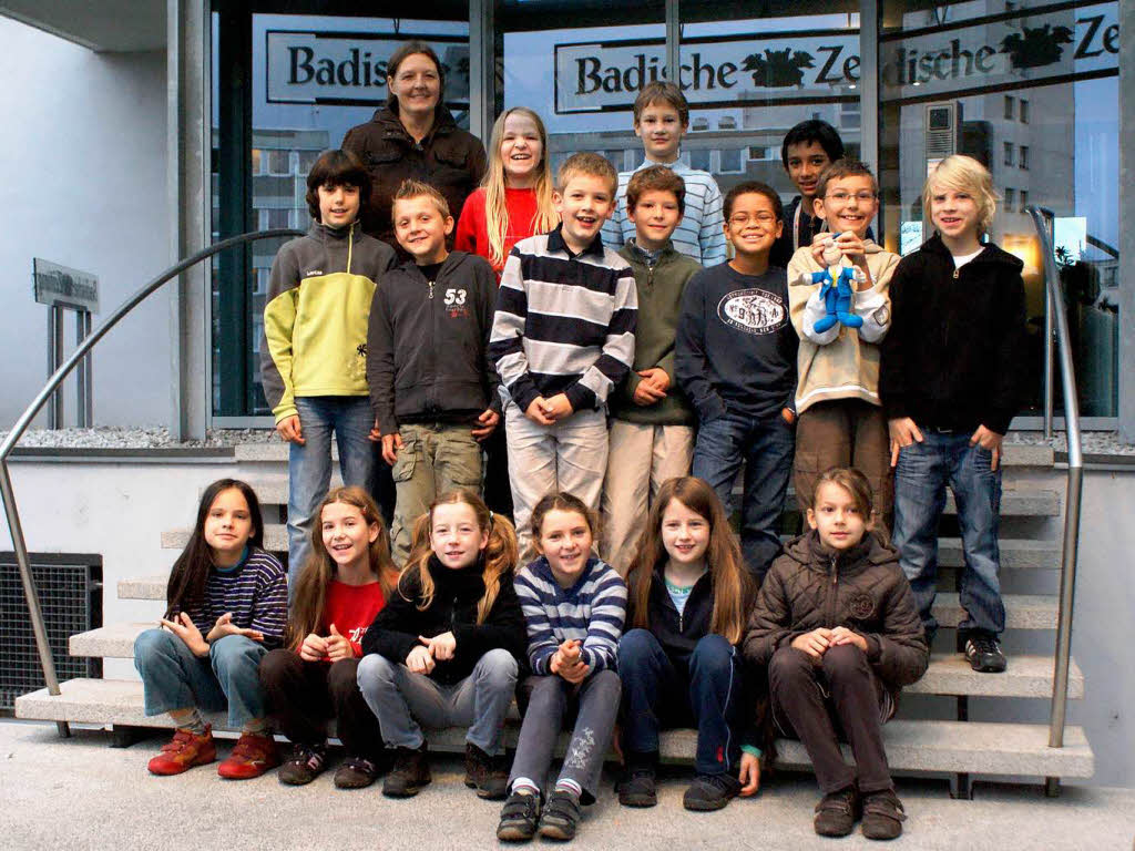 Die Viertklssler der Maria Montessori Schule aus Freiburg mit ihrer Lehrerin Frau Steiner