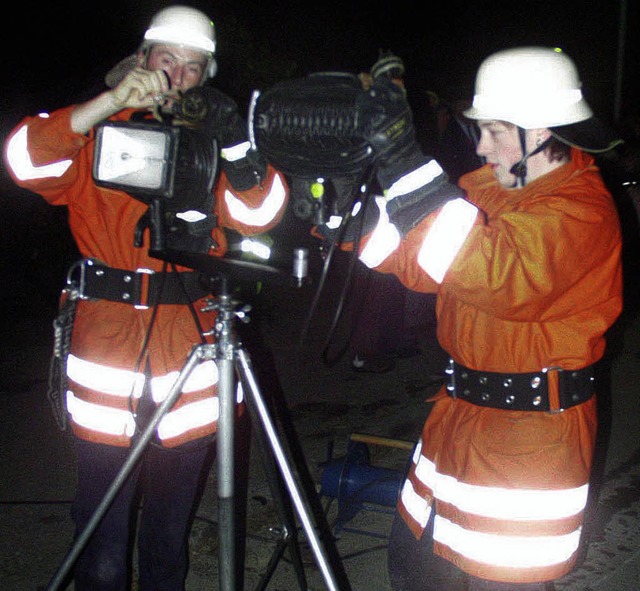 Die Einstze der Feuerwehr  erfordern ...ehr den Umgang mit technischem Gert.   | Foto: Bruno Morath