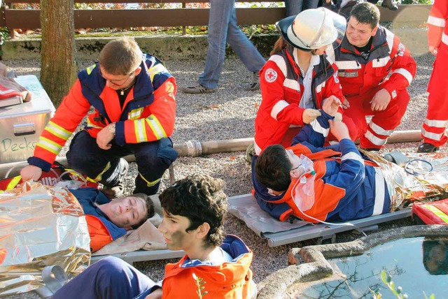 Menschenrettung stand bei der Feuerwehrbung im Vordergrund 