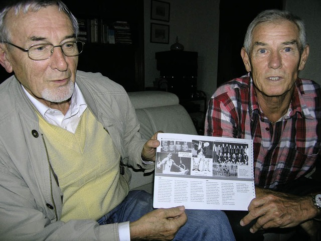 <Bildtext>Alte Weggefhrten: Hubert Di...xt> (rechts), der verabschiedet wurde.  | Foto: Haberer