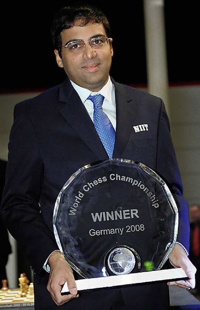 Weltmeister Anand   | Foto: DDP