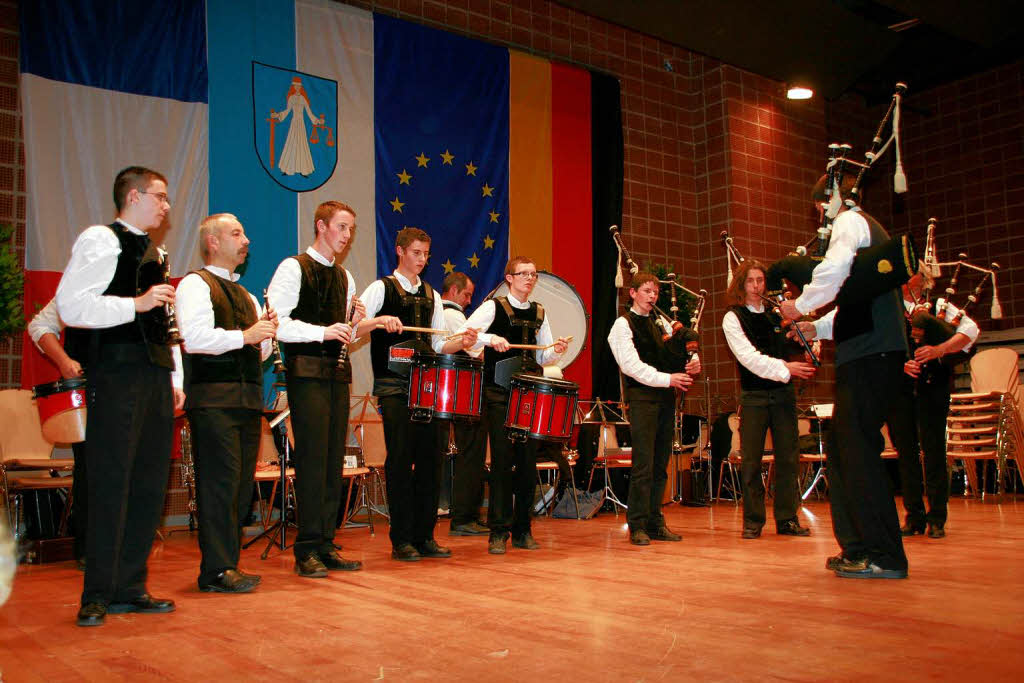 Die Folkloregruppe "Bagat" aus der Bretagne begeisterte  die Besucher auch in der Schwarzwaldhalle