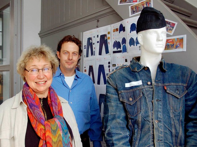 Sigrid Schaub,  Kuratorin des Weiler T...stellung zur Geschichte der Blue Jeans  | Foto: Steineck
