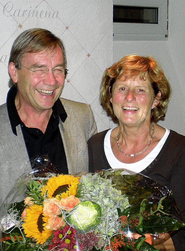 Blumen von Harro Bckmann gab&#8217;s ...nn anlsslich ihres Arbeitsjubilums.   | Foto: privat