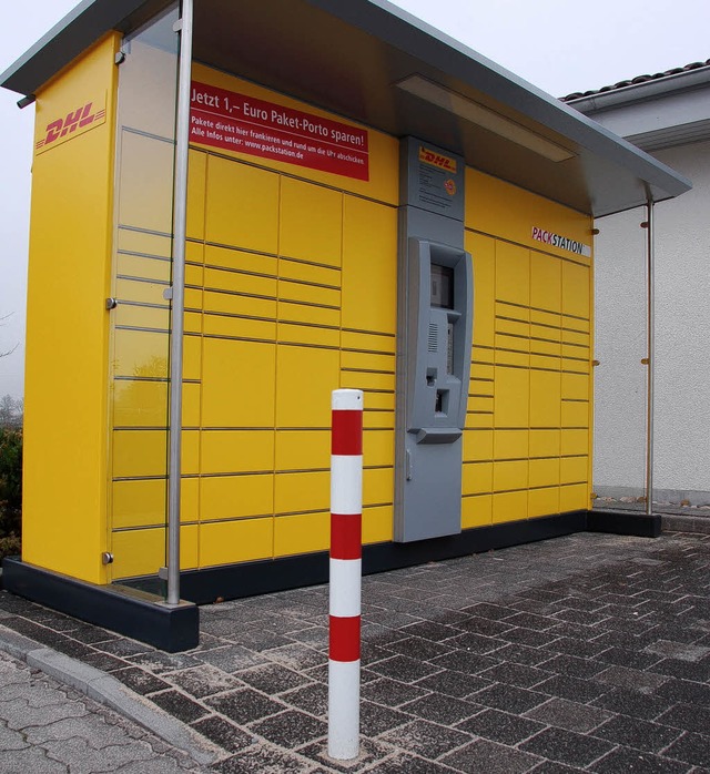 Der neue Rund-um-die-Uhr-Service der Post: Die   Packstation in Ettenheim.   | Foto: K. Meyer