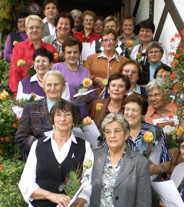 Die Grndungsmitglieder der Landfrauen  | Foto: Cornelia Weizenecker