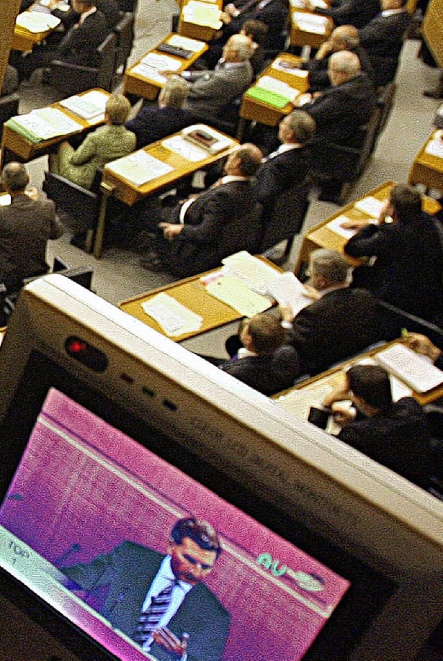 Oettingers Rede im Landtag wurde im Internet bertragen.   | Foto: dpa