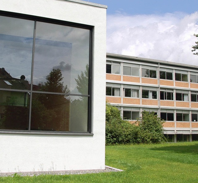 Die neue Schulturnhalle neben der Carl...Schule an der Emmendinger Jahnstrae.   | Foto: Hans-Jrgen Trul