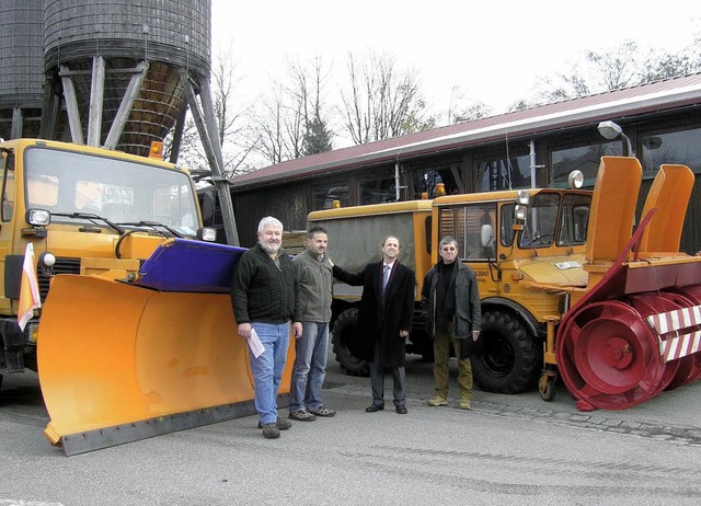 Nach Bonndorf kam  Landrat Tilman Boll...h  und Wilfried Zepf (Straenbauamt).   | Foto: Dulling