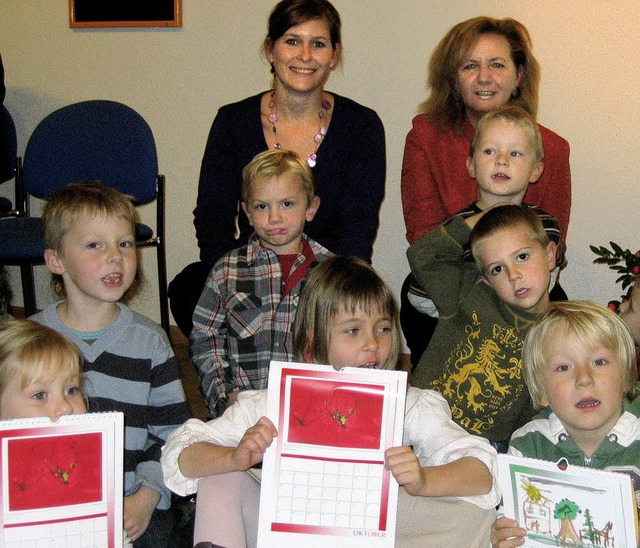 Die jungen Knstler des Kindergartens ...via Hackelsperger ber die Kunstwerke.  | Foto: michael gottstein