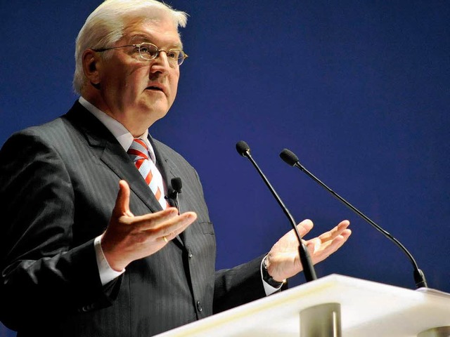 Frank-Walter Steinmeier bei seiner Rede im Freiburger Konzerthaus.  | Foto: Thomas Kunz