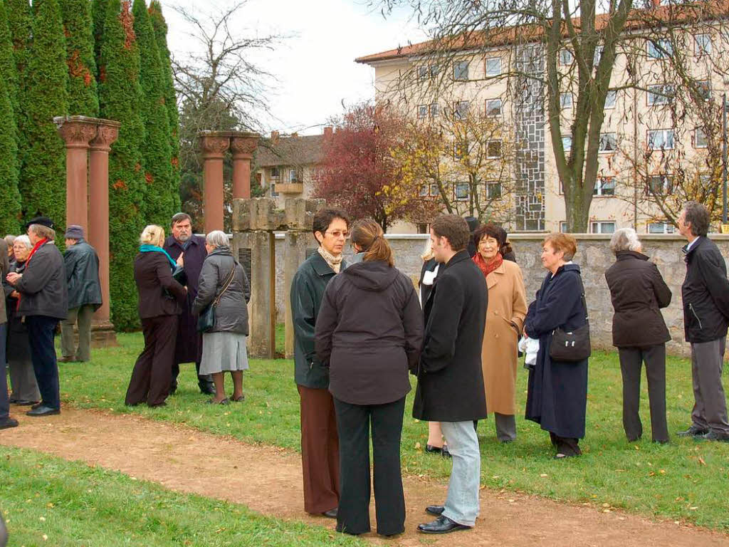 Totengebet auf dem jüdischen Friedhof Müllheim Badische Zeitung