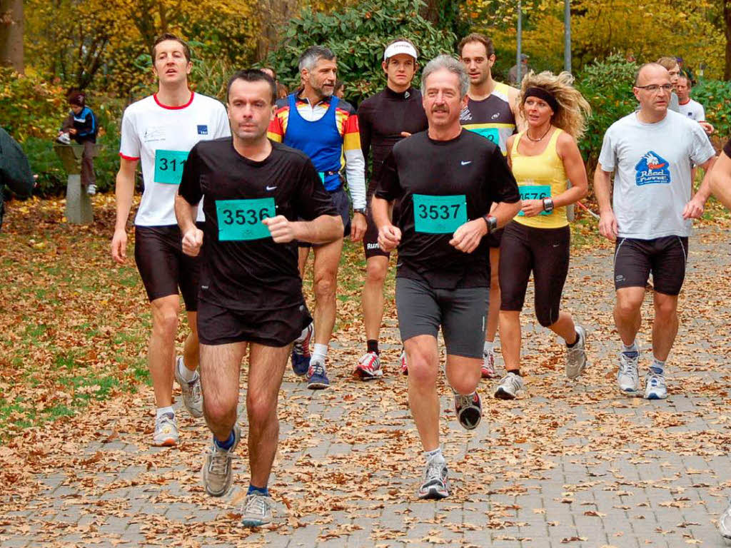 Neun Strecken standen den 2906 Teilnehmern des Bad Krozinger Herbstlaufs zur Auswahl. Neun Strecken standen den 2906 Teilnehmern des Bad Krozinger Herbstlaufs zur Auswahl.