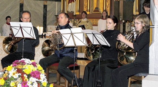 Die Klnge der Hrner begleiteten die Liturgie.    | Foto: Heidi Fssel