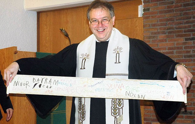 25 Jahre im Dienste der evangelischen ...henk des evangelischen Kindergartens.   | Foto: Brigitte Chymo