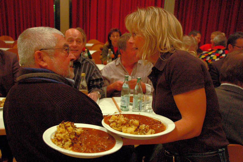 Impressionen vom Nierli-Essen