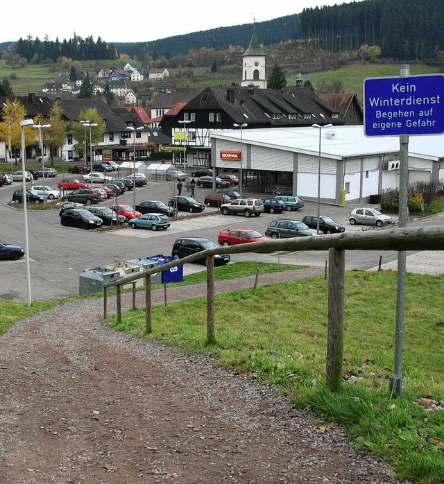 fuweg von der Schulstrae ins Ortszentrum  | Foto: Manfred-G. Haderer