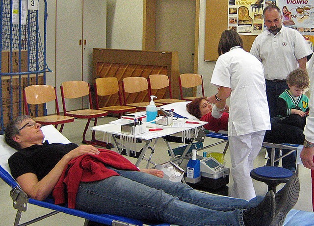Zahlreich kamen die Blutspender dem Au...e in St. Blasien nach. Margit Brodmann  | Foto: Margit Brodmann