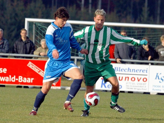 Die Blau-Weien sind auf der Suche nac...ergelegt &#8211; kommt Hellmer zurck?  | Foto: Reinhardt