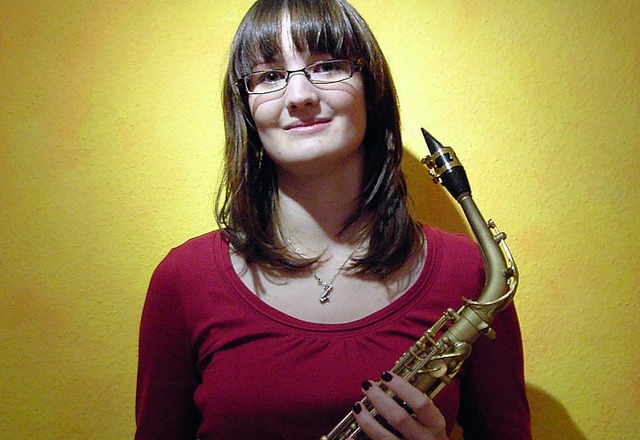 Katharina Haas mit ihrem Saxophon  | Foto: privat