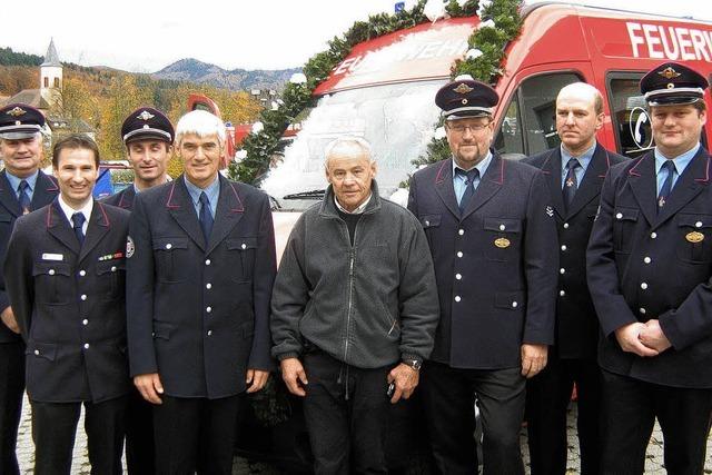 Girlanden am neuen Transporter