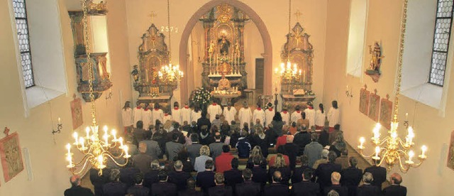 Voll besetzt war das Gotteshaus beim Patrozinium in St. Leonhard, Niederwinden.   | Foto: Elfriede Mosmann