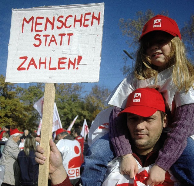 Ohne Widerhall: Demo bei H.C. Starck in Laufenburg   | Foto: FRED THELEN